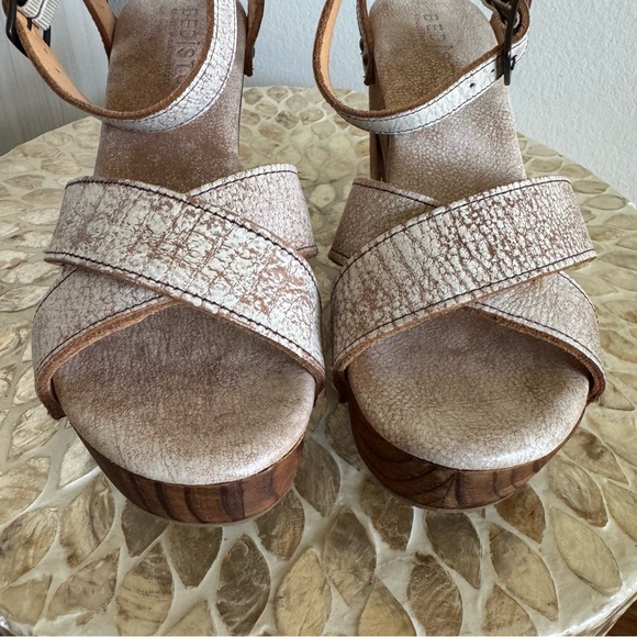 Bed Stu Kalah Leather Platform Sandals with Wooden Heel size 8.5 - Picture 4 of 12